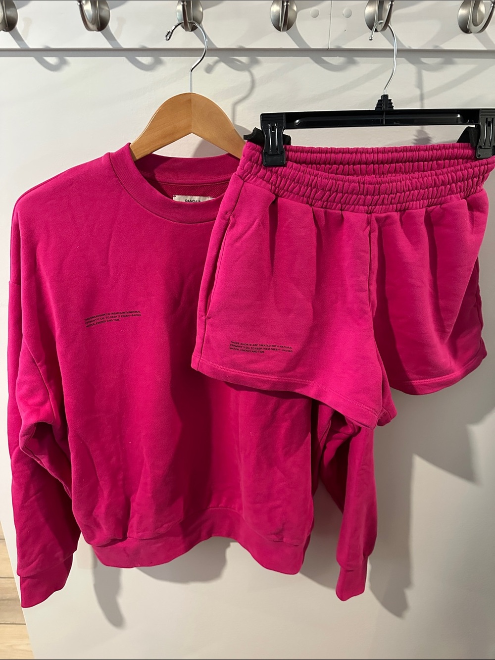 Pangaia Magenta Set
